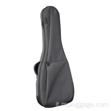 Fornire una varietà di borse per chitarra acustica per studenti